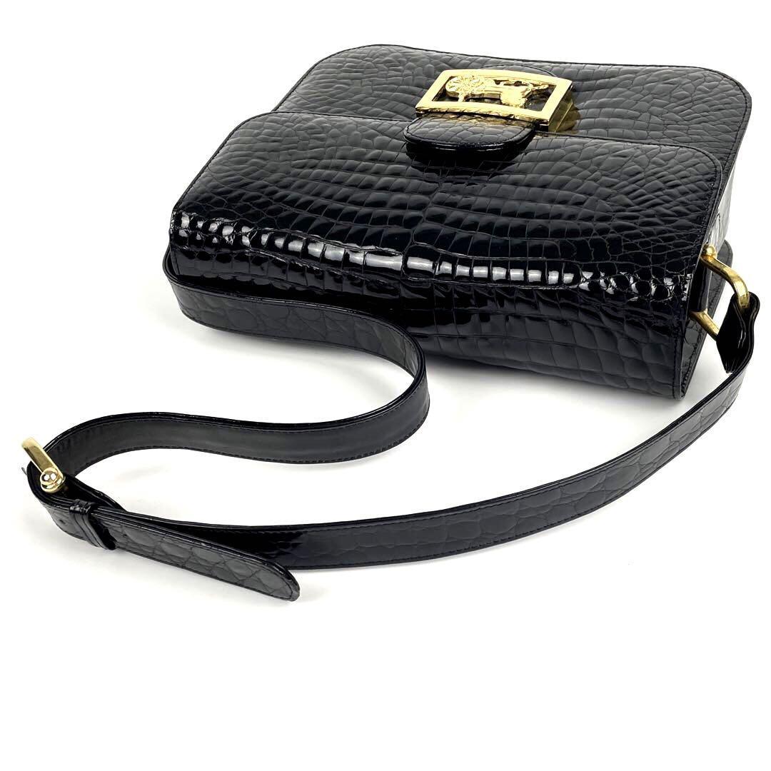 美品 最高級 CELINE セリーヌ 馬車金具 ショルダーバッグ シャイニング