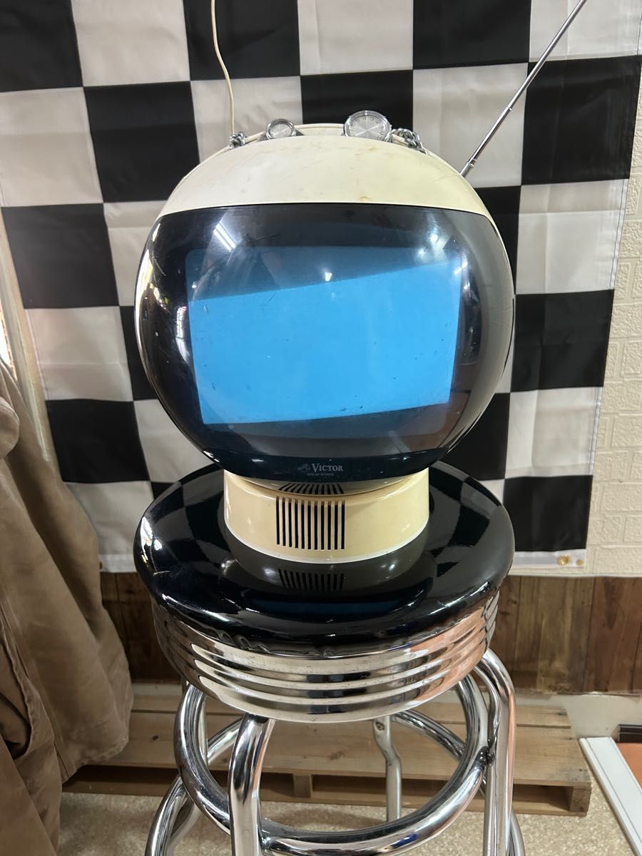 フリフリQ ビクター MODEL9T-11白黒テレビ 昭和レトロ スペースエイジ