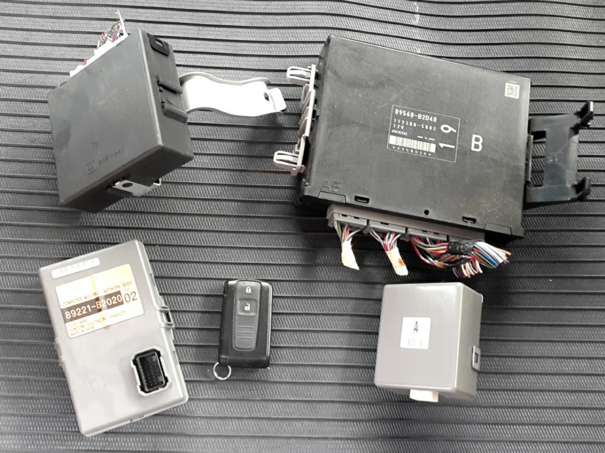 L175S ムーヴカスタム スマートキー コンピューター セット ECU ドア