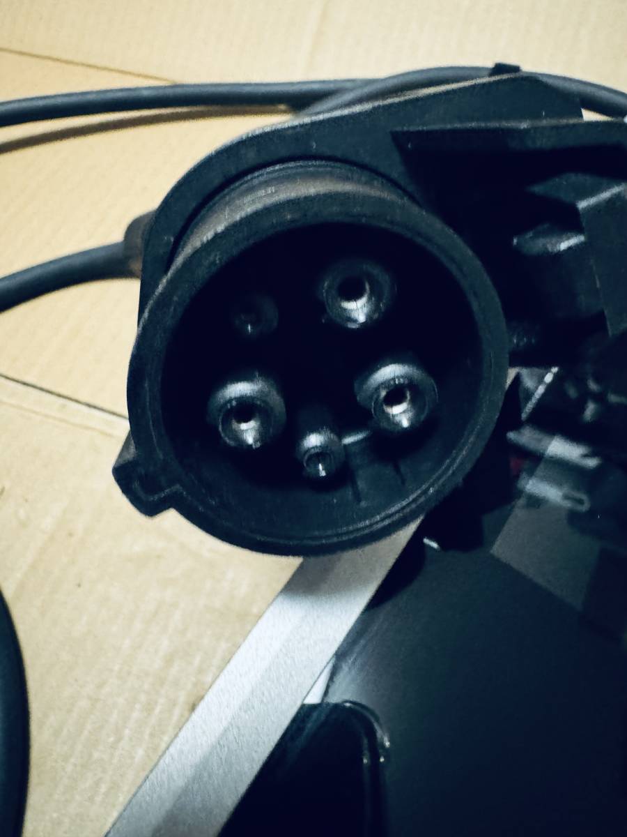 ポルシェ パナメーラ EV充電ケーブル 約2 5m 7PP 971 675 B｜Yahoo