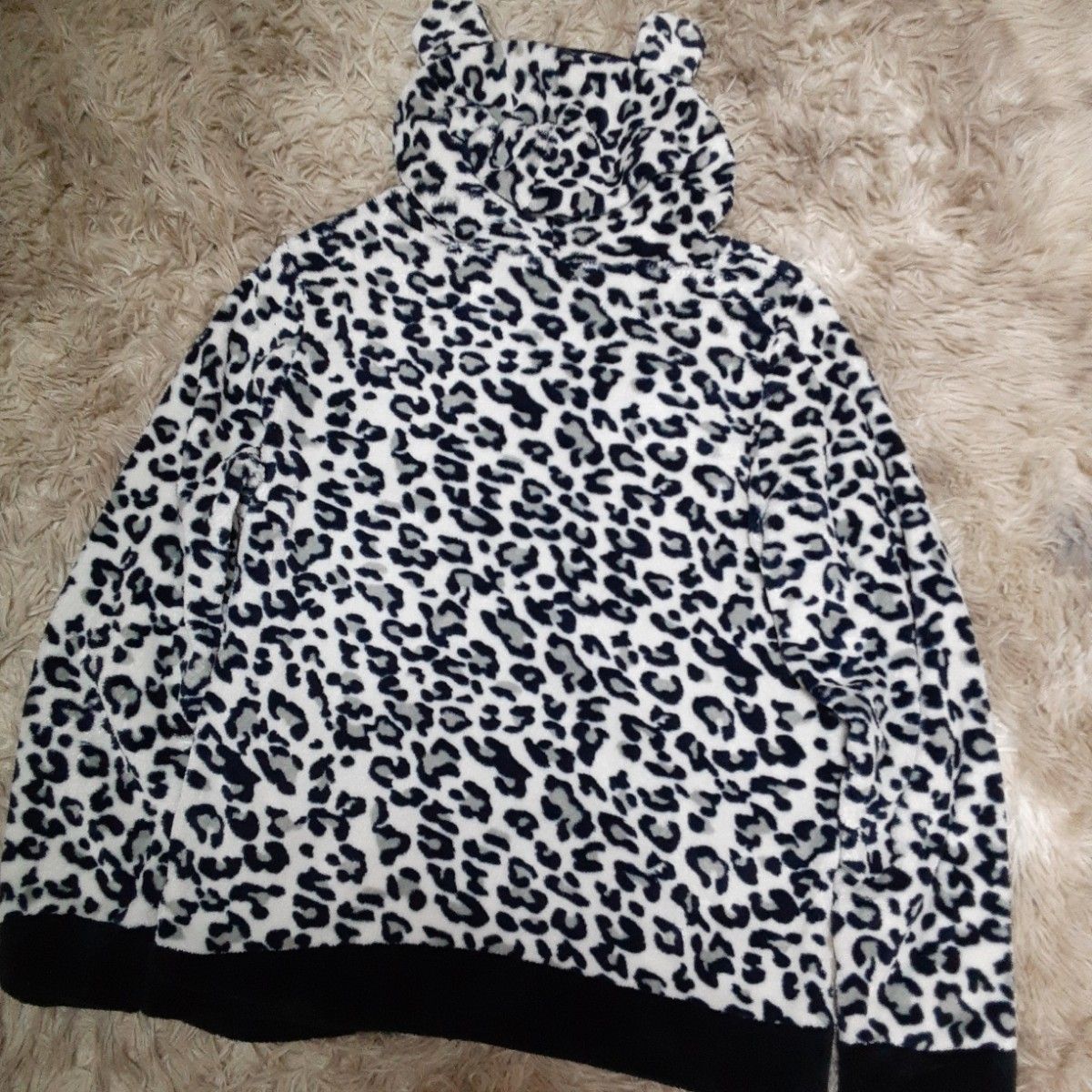 ディズニー ミッキー ミニー フリースパーカー 耳付き アニマル柄