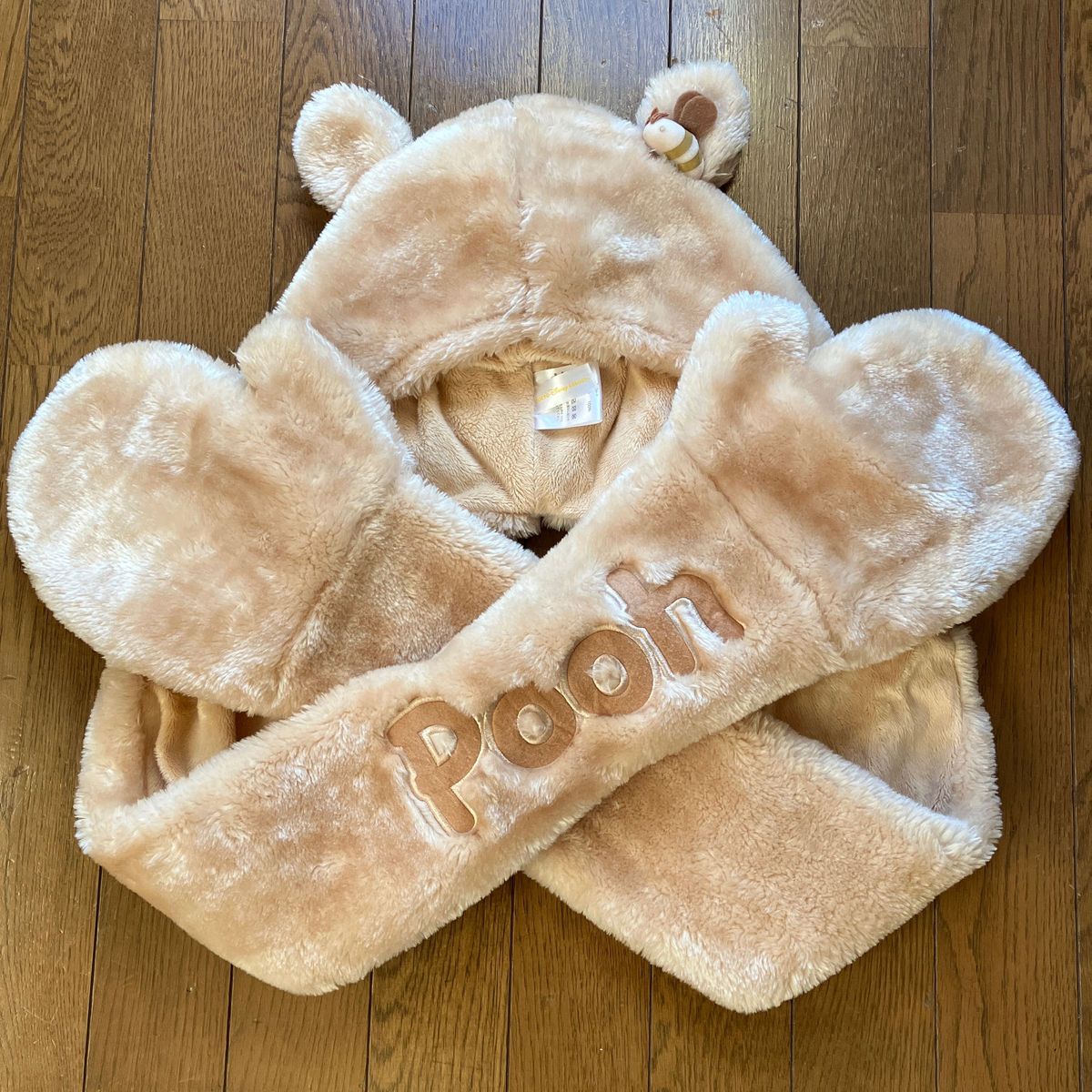 ディズニー プーさん フード付きマフラー 手袋 ファンキャップ 被り物