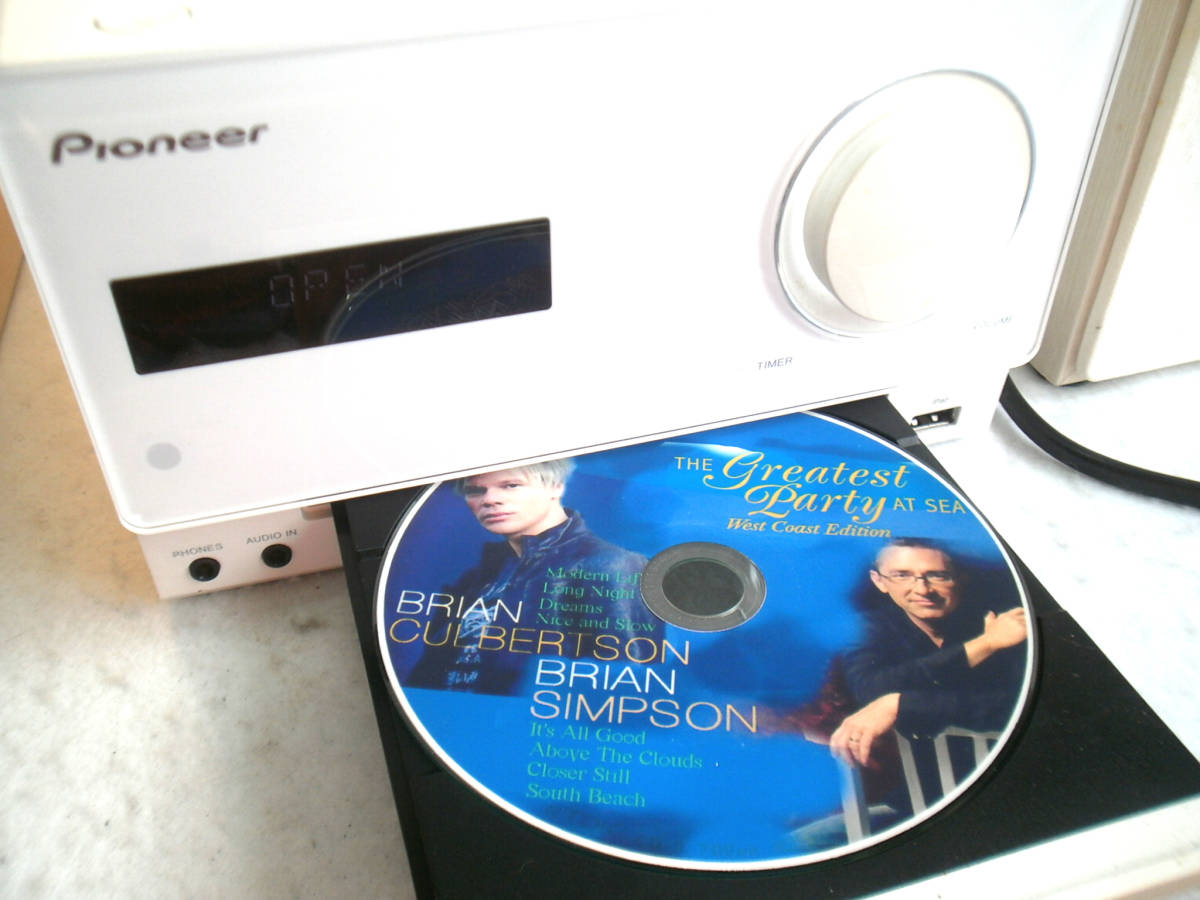 即決 送料無料 パイオニア CDミニコンポ X-CM31-W CD・FM/AM・iPod