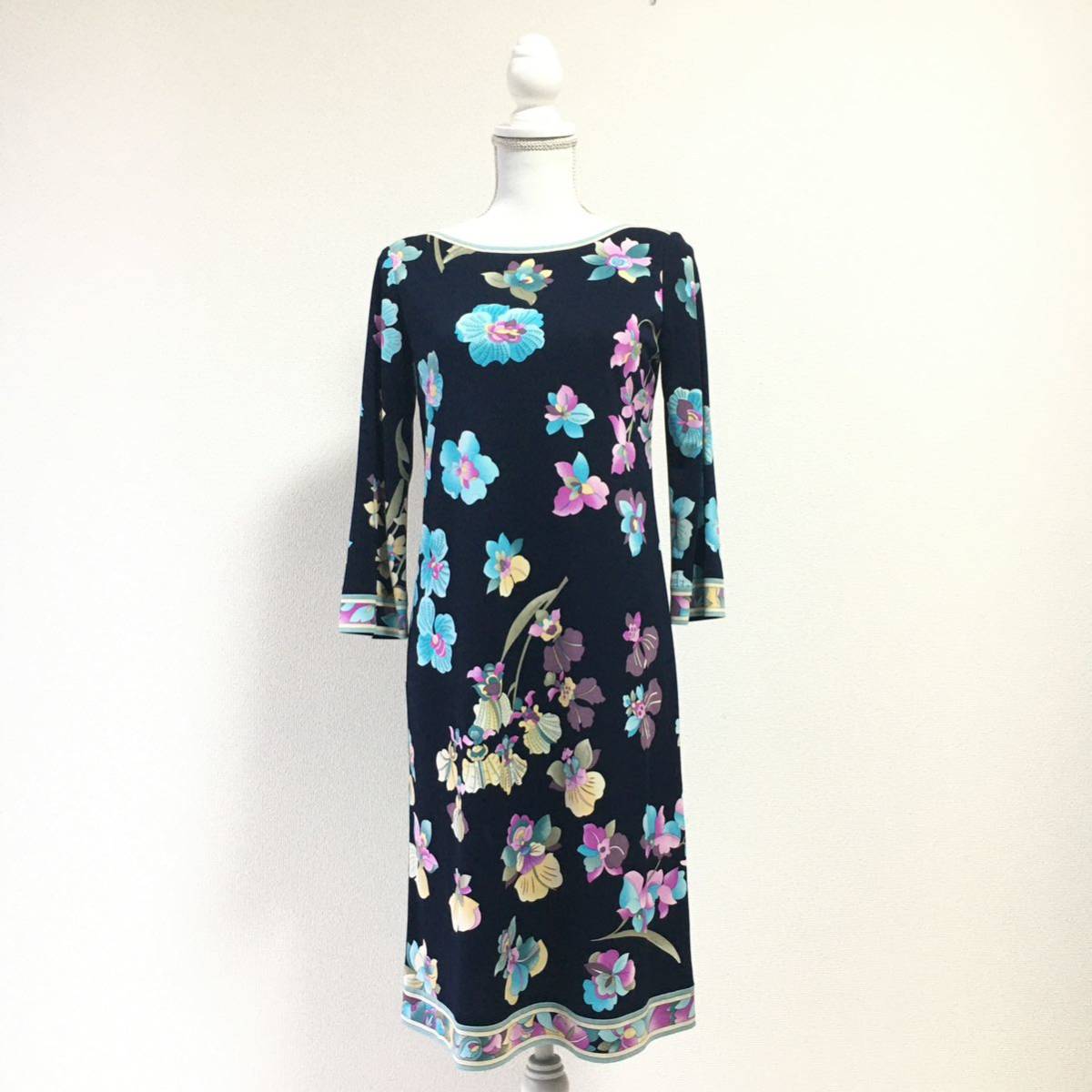 新品同様 LEONARD レオナール 近年 花柄 ワンピース 送料無料