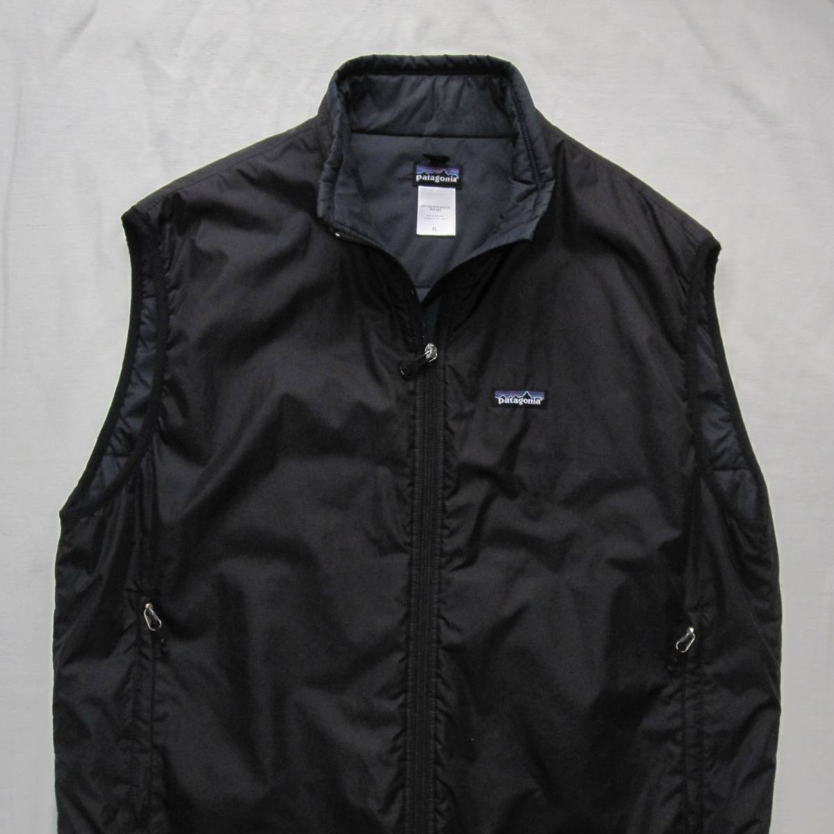 パタゴニア パフボール ベスト (XL) 黒 / フルジップ / patagonia