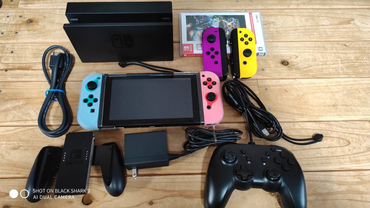 2022年製 Nintendo Switch 本体 新型拡張バッテリー 動作品 セット