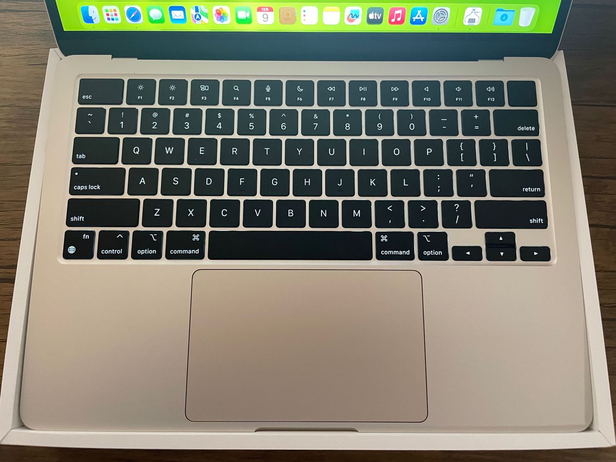 MacBook Air M2 13 6インチ メモリ24GB SSD256GB US配列キーボード