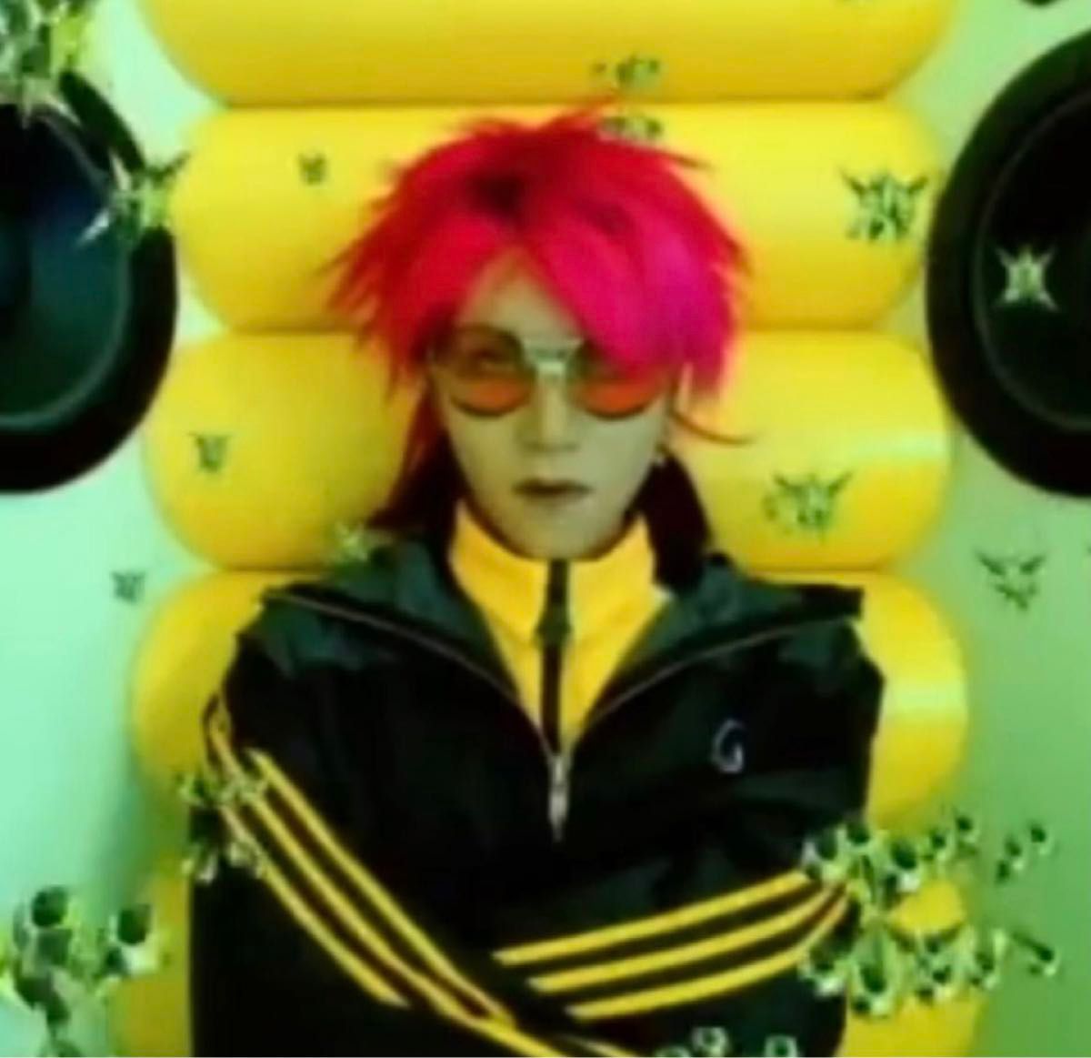 新品・未開封】hideサイドカーブver ラインジャージ LEMONeD｜Yahoo