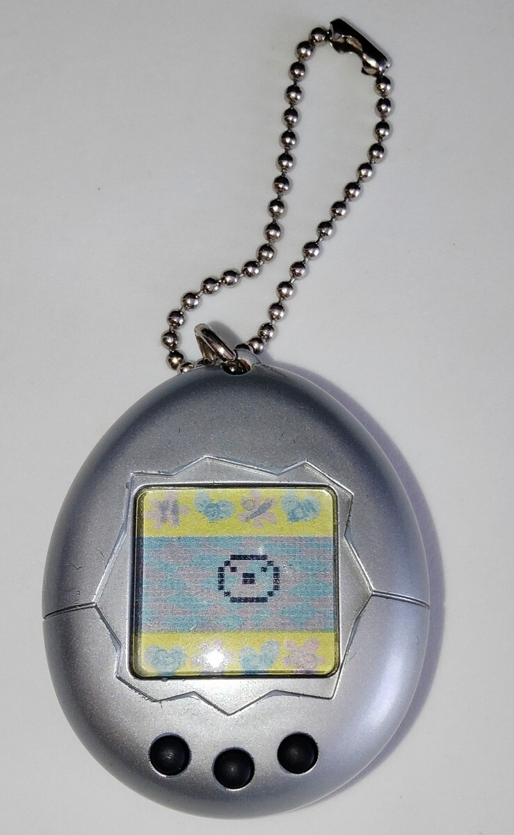 激レア 当時物 初代たまごっち本体 お正月限定カラー シルバー 銀色