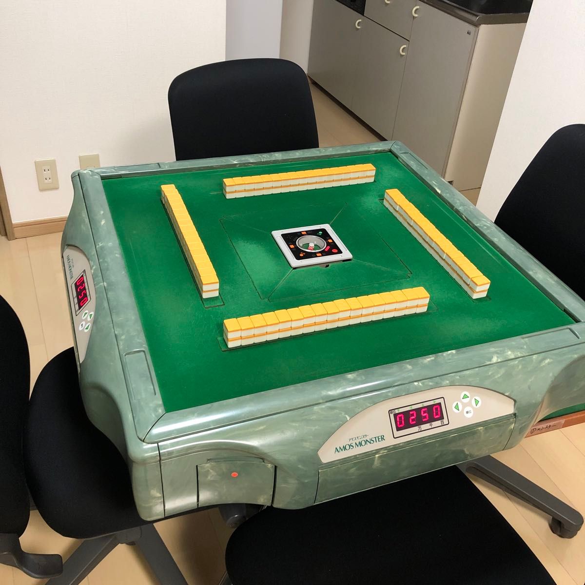 AMOS MONSTER 麻雀卓 緑色 ジャンク AMOS MONSTER 麻雀卓 緑色