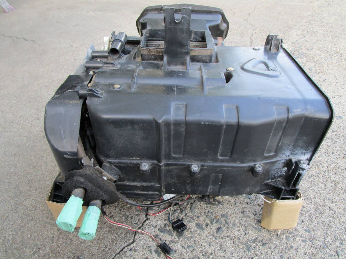 Z32 フェアレディZ ヒーターユニット ヒーターコア 27100-41P00 CZ32