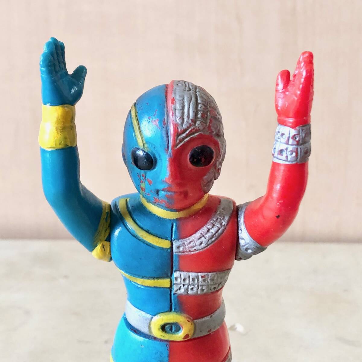 Yahoo!オークション - 当時物 タカトク 人造人間キカイダー ソフビ 約1