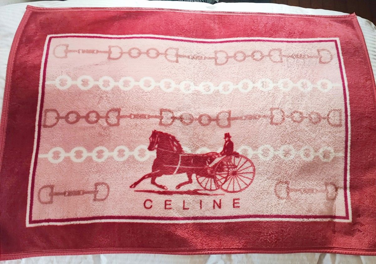 CELINE セリーヌ 膝掛け ブランケット ハーフケット ピンク｜Yahoo