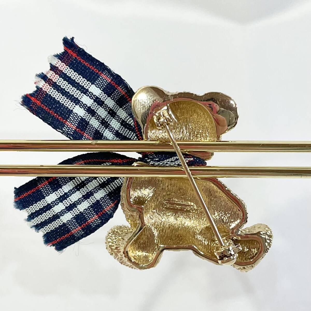 極美品】 正規品 バーバリー ブローチ くま 熊 ベアー ノバチェック