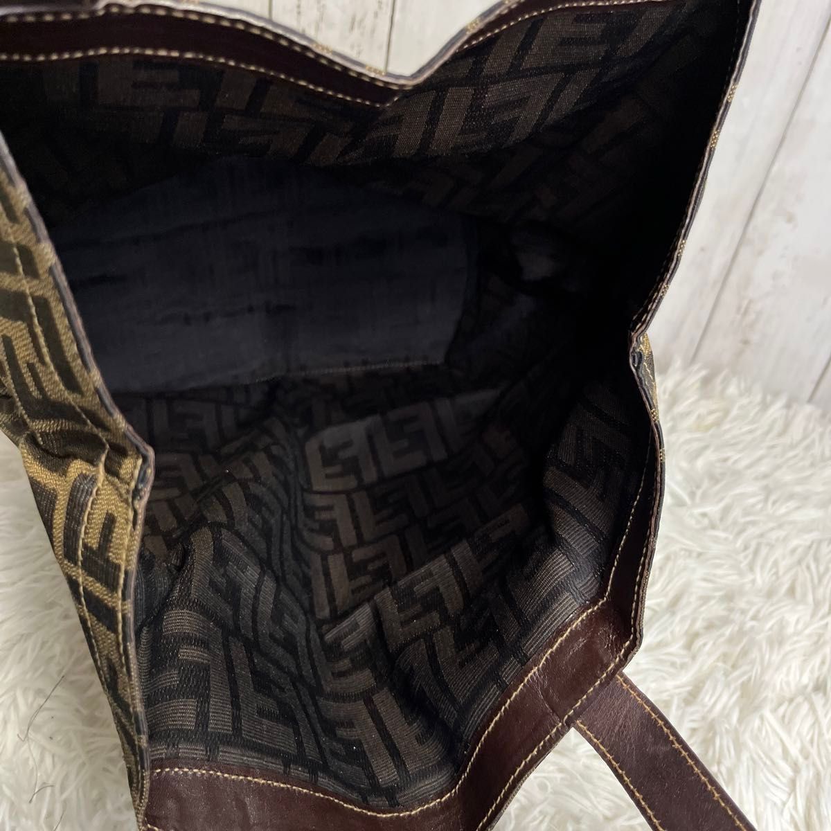 フェンディ ズッカ柄 トートバッグ エコバッグ 折りたたみコンパクト