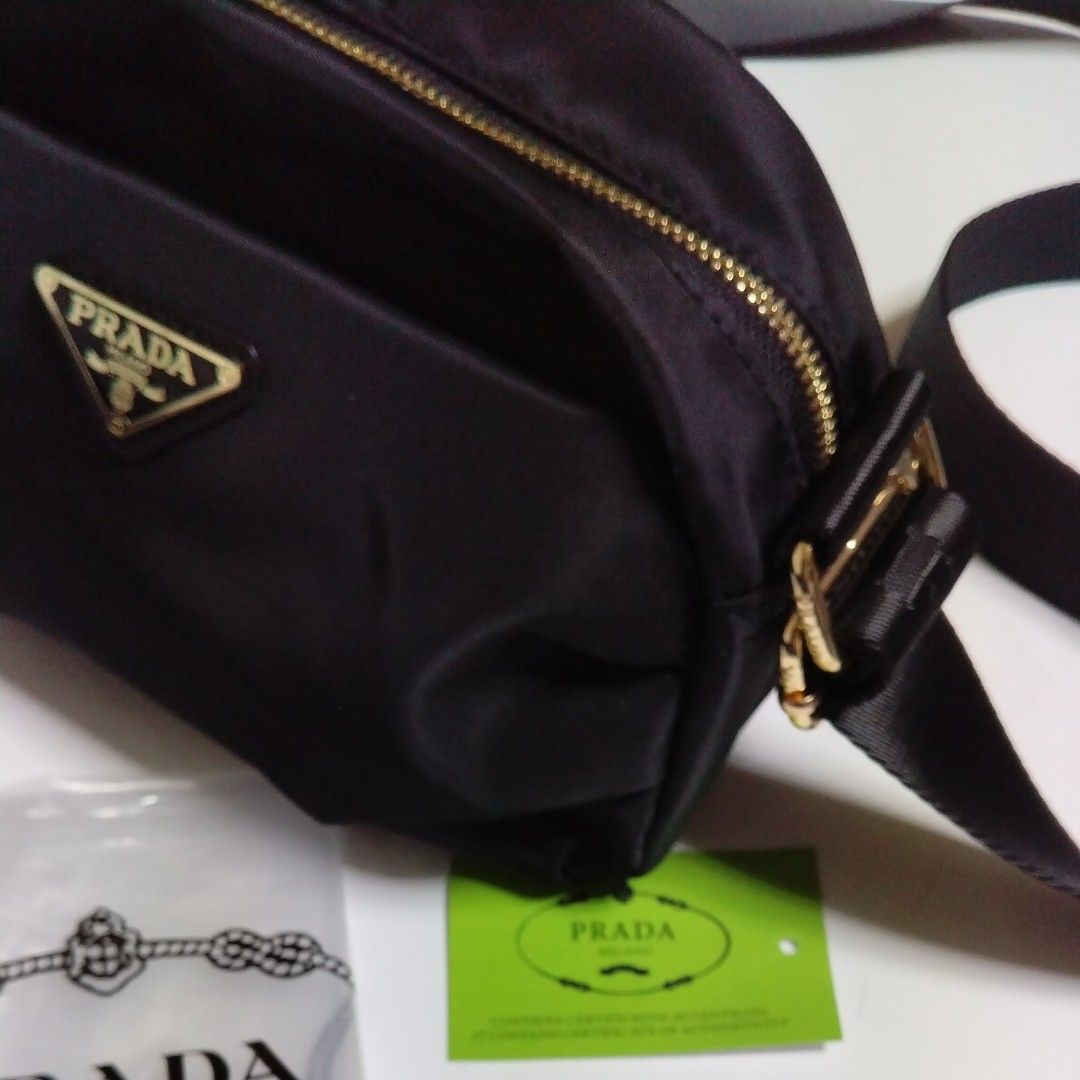 PRADAプラダ ノベルティ ショルダーバッグ ブラック｜Yahoo!フリマ（旧