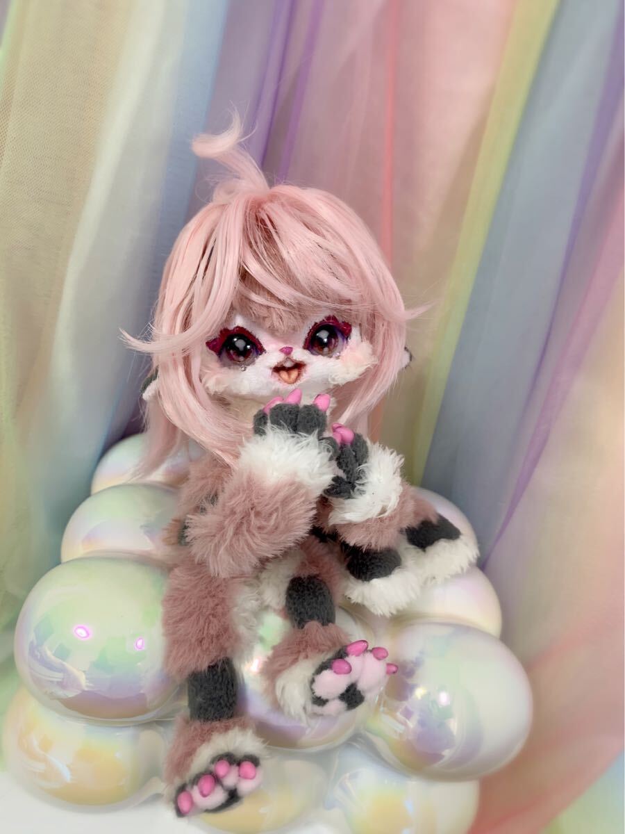 ハンドメイドのモンスターちゃんキーホルダー✨アートドール