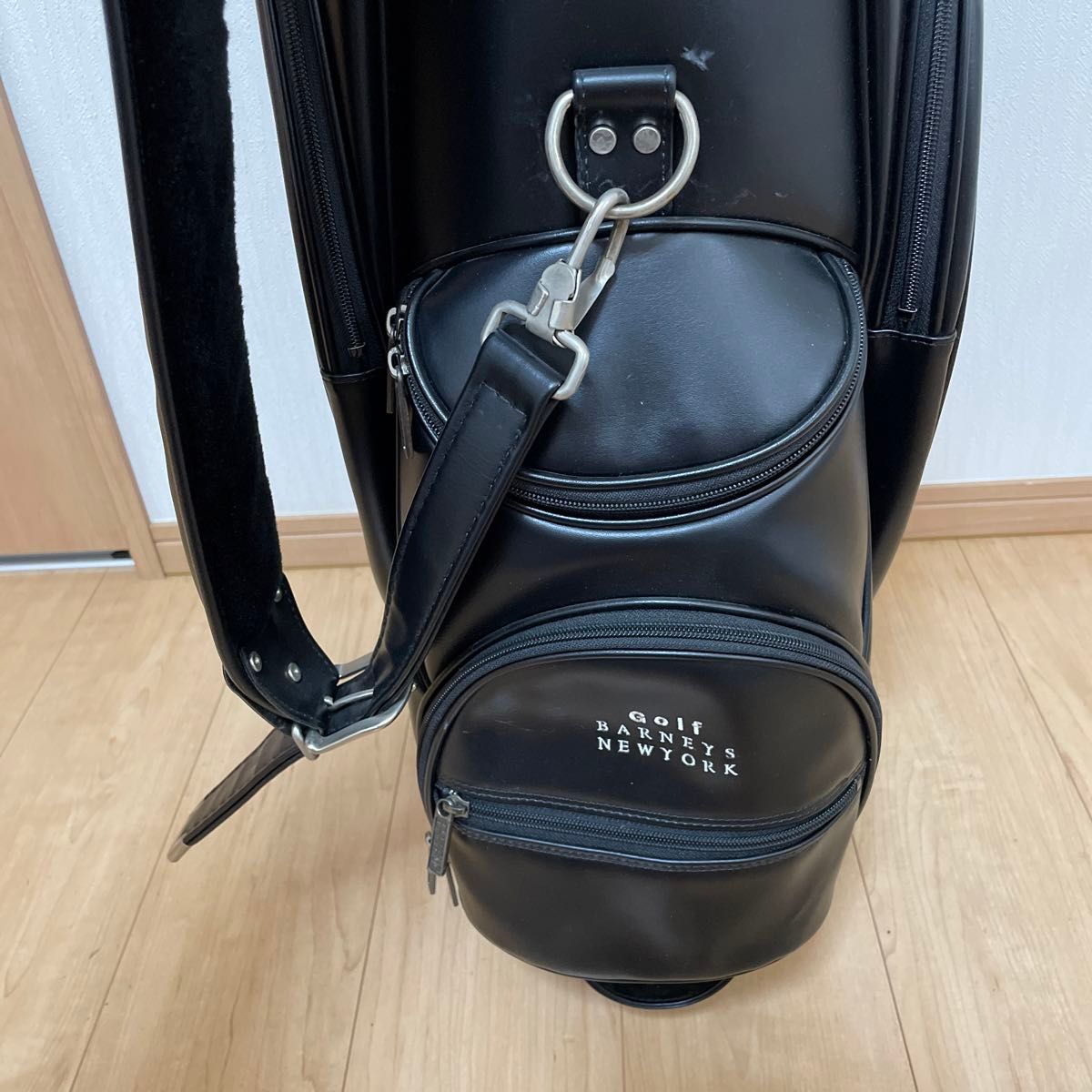 バーニーズニューヨーク ゴルフ キャディーバック 黒基調 ブラック