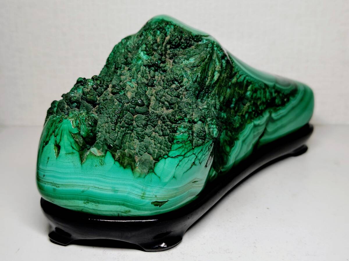 緑紋・3 2kg】 マラカイト 孔雀石 原石 鑑賞石 自然石 天然石 誕生石