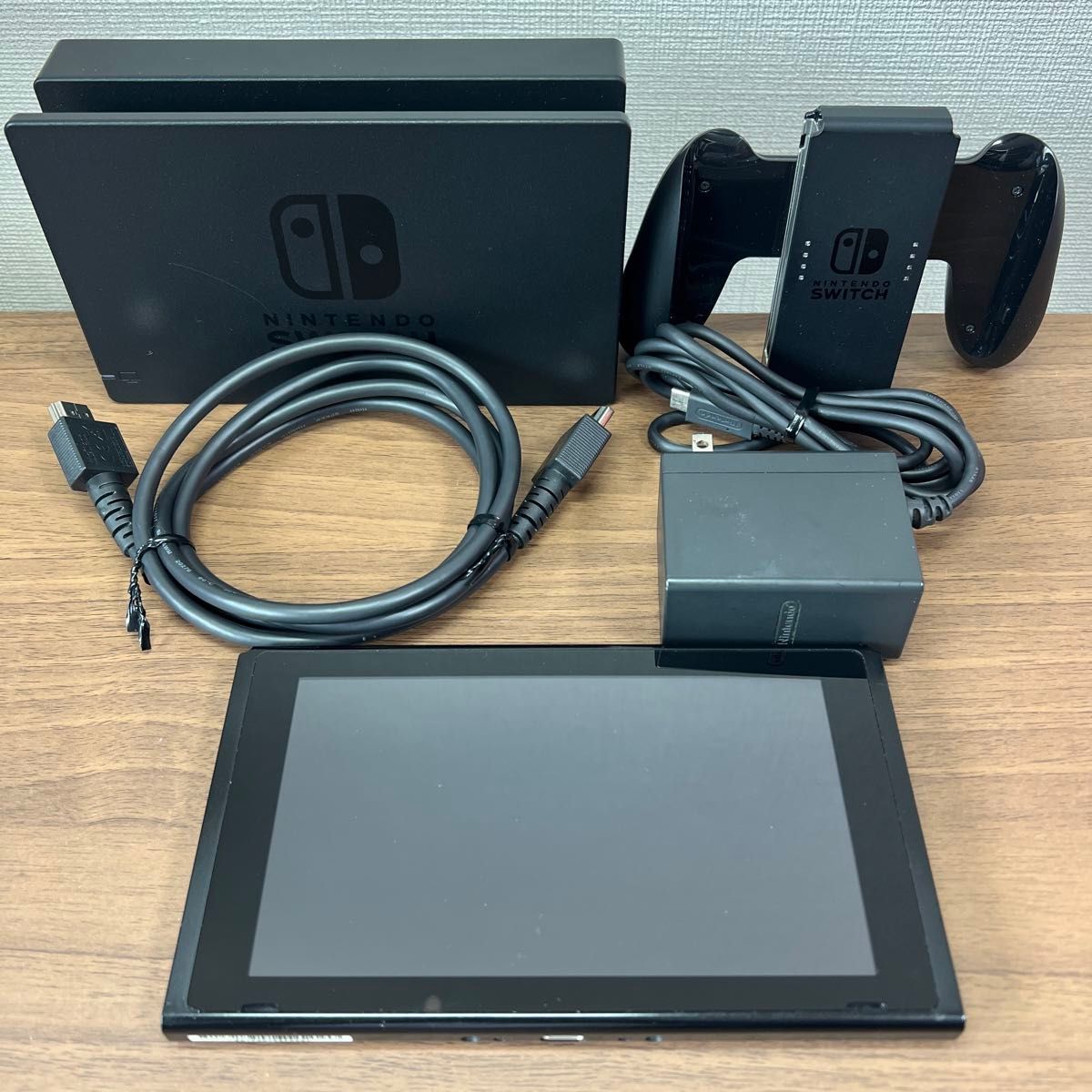 画面良好・動作確認済 Nintendo Switch HAD バッテリー強化型 本体