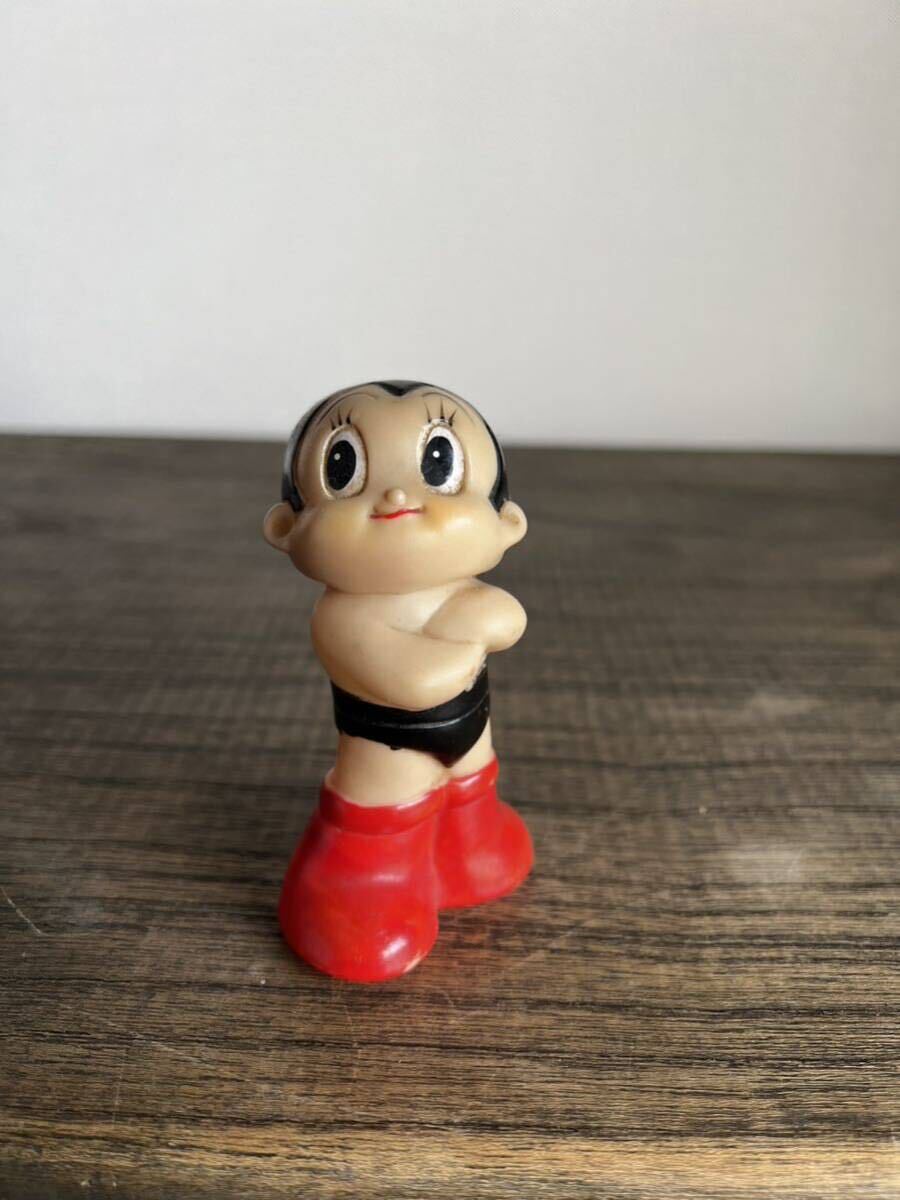 Yahoo!オークション - 当時物 浅草玩具 鉄腕アトム ソフビ 検 モダンプ