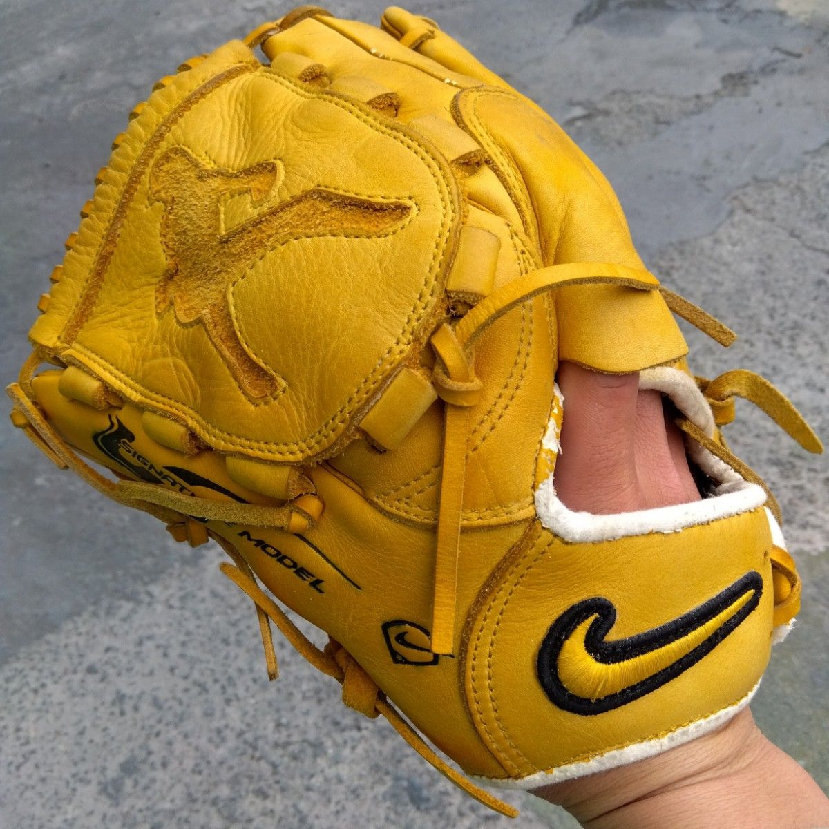 野球 グローブ 軟式 少年野球 NIKE ナイキ 投手用 左投げ 黄色｜Yahoo