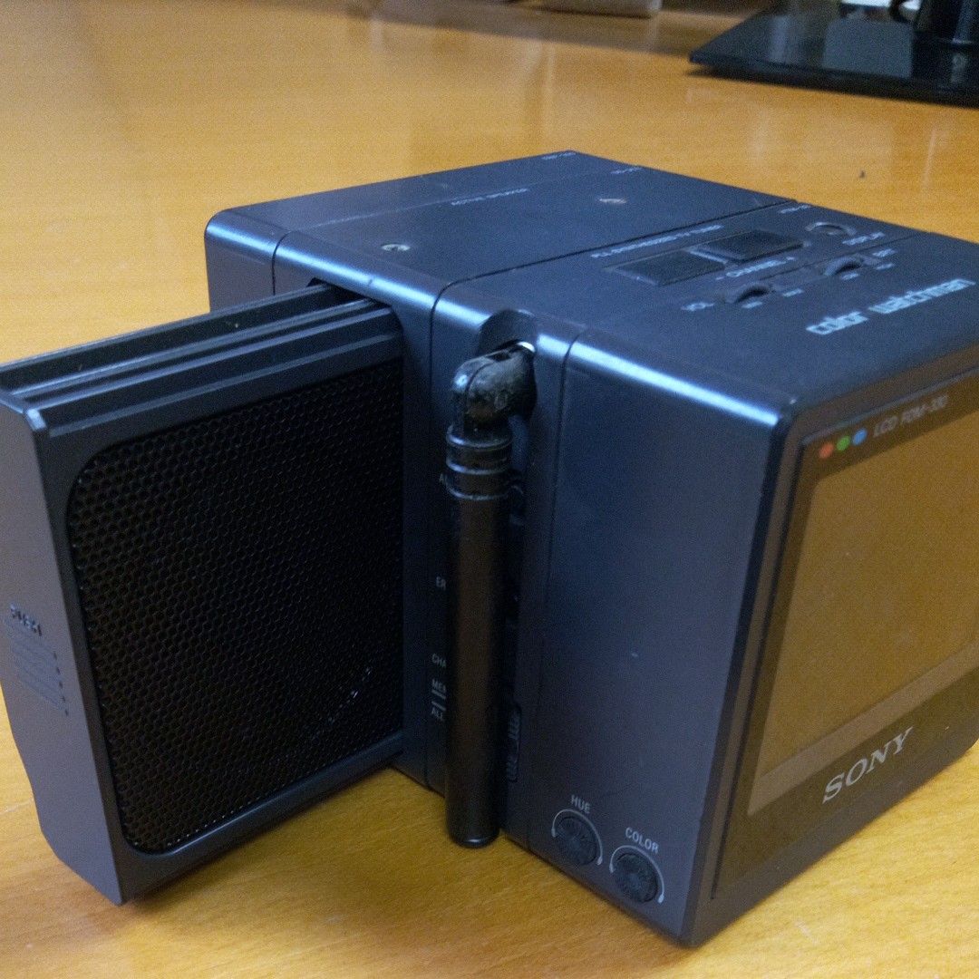 ソニー LCD FDM-330 color watchman TV 昭和レトロ カラーテレビ