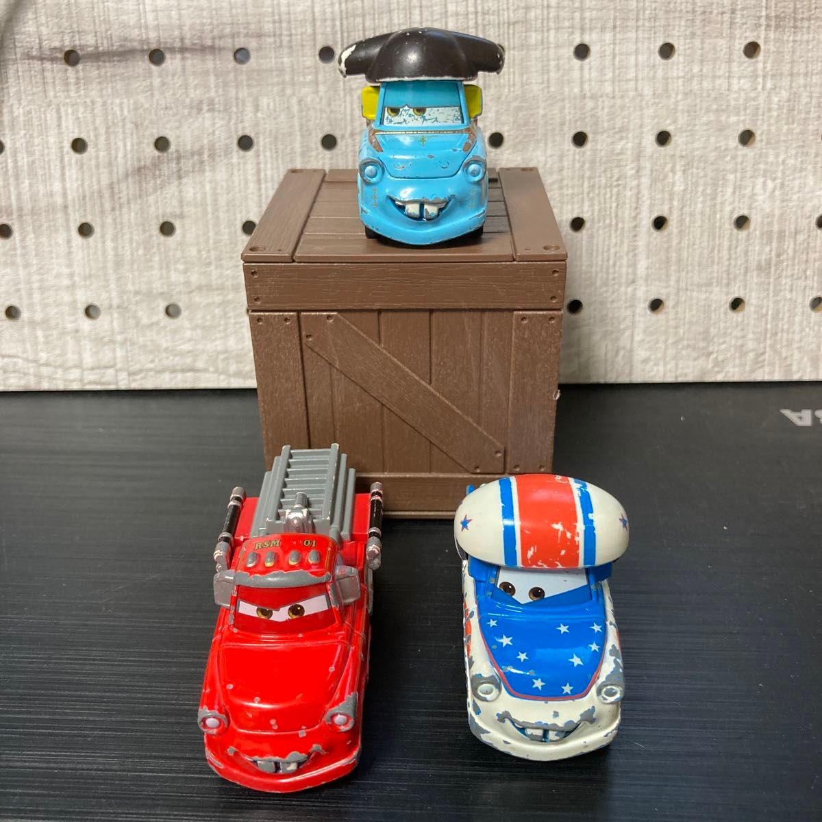 トミカ カーズ メーター カーズセット#4 メーターの世界つくり話セット