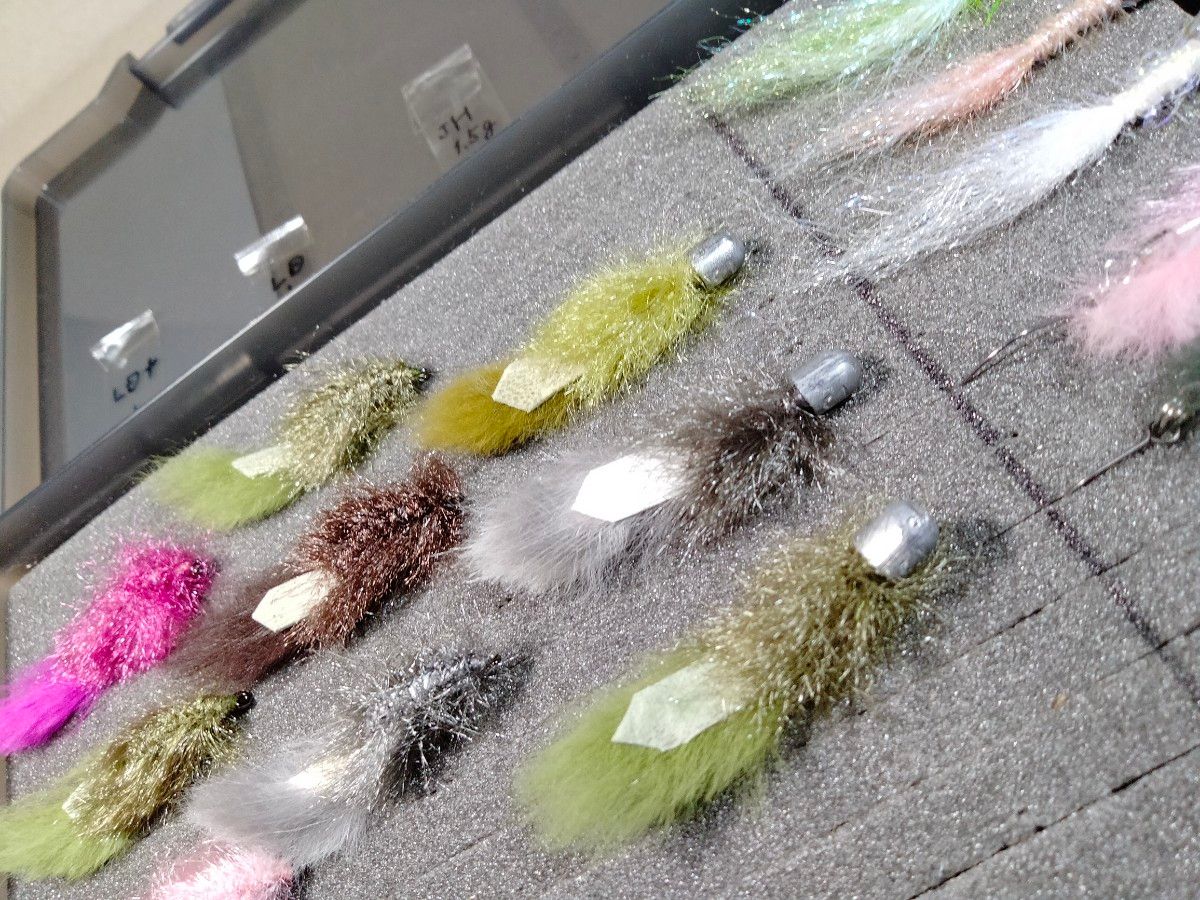 ハートデザイン(HART DESIGN) フェザージグ 16点セット(ケース付き