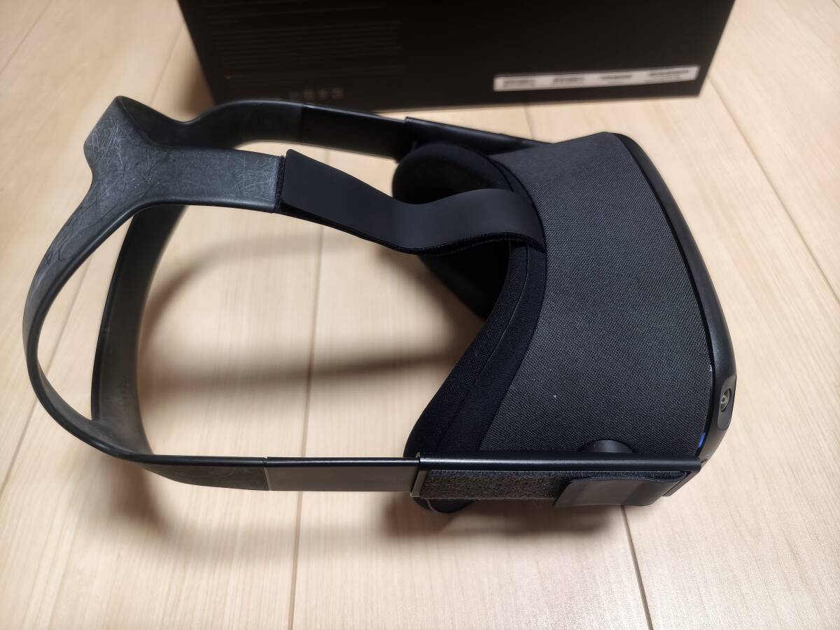 oculus quest 64GB オキュラスクエスト 便利な収納ケース付 OCULUS オ