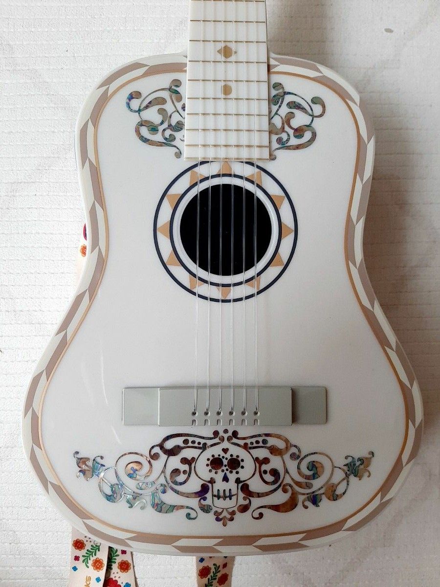 リメンバーミー ポップコーンバケット ギター カリフォルニア