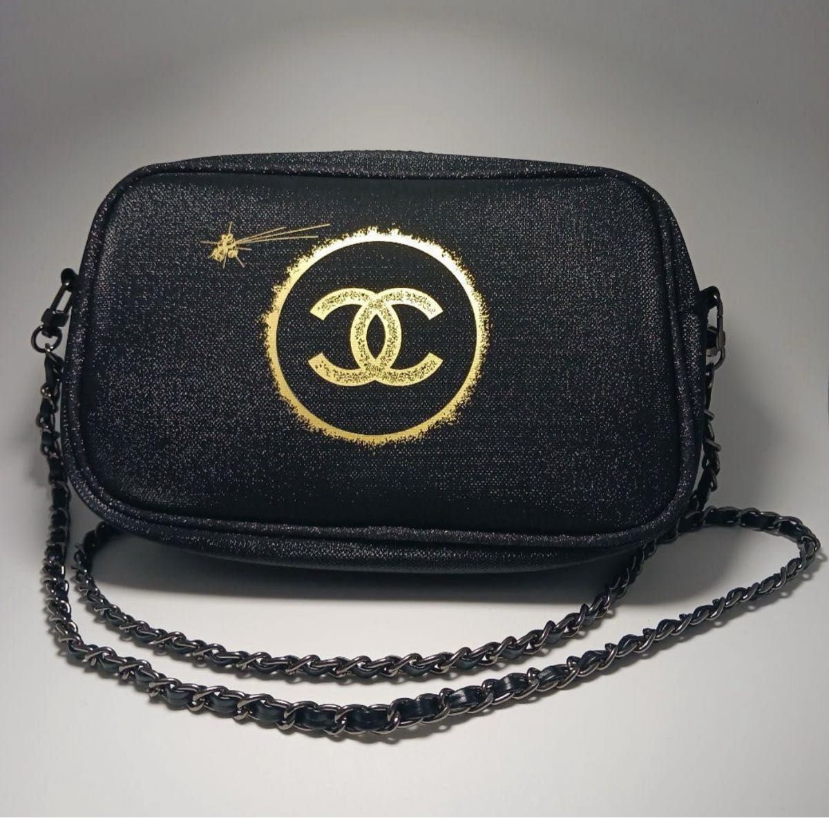 新品未使用 CHANEL シャネル ノベルティ ポーチ チェーン付き｜Yahoo