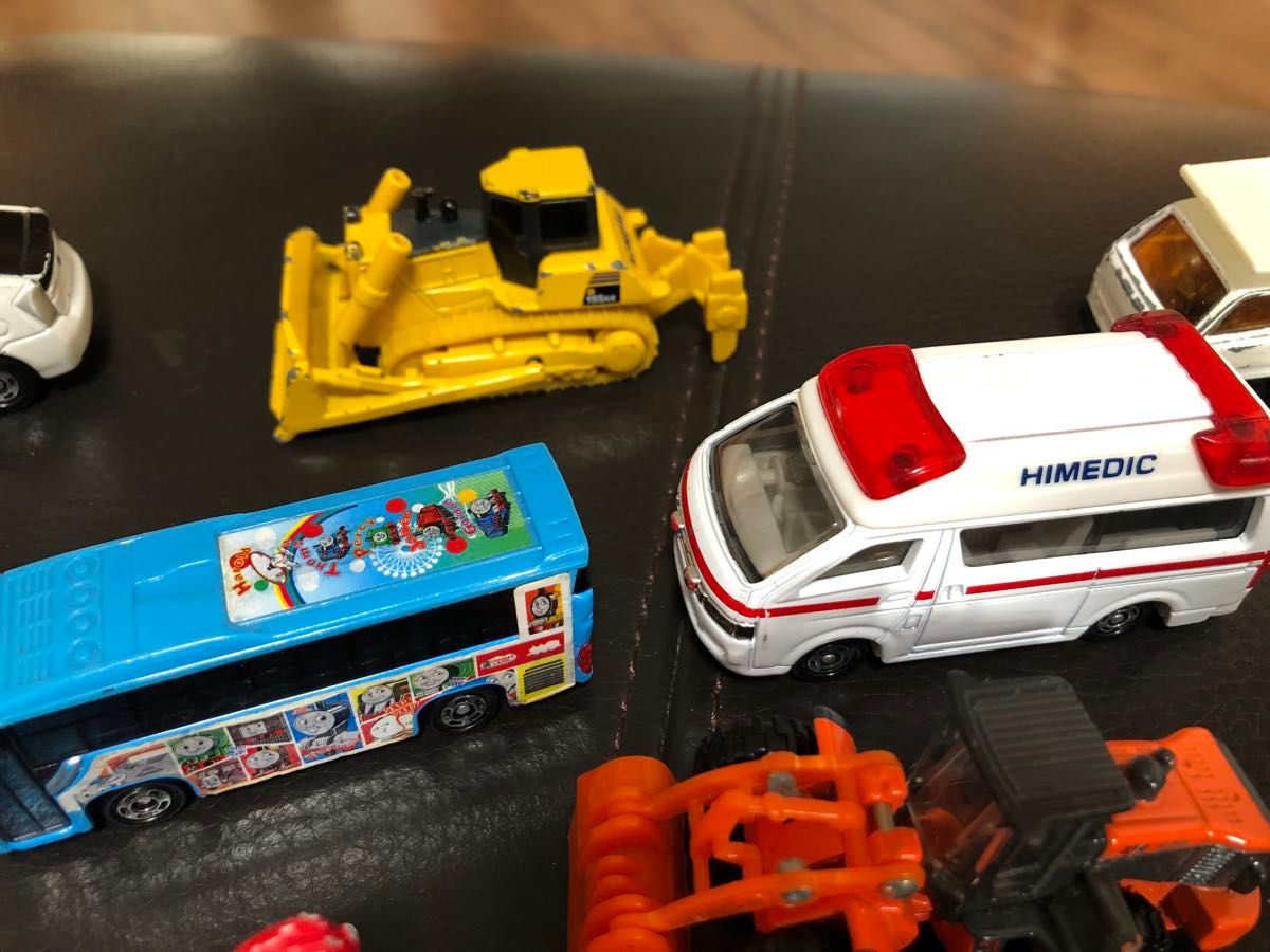トミカ 17台 まとめ売り ②｜Yahoo!フリマ（旧PayPayフリマ）