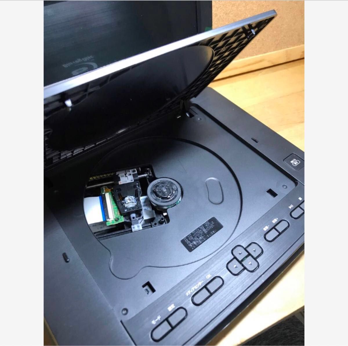 TEES ポータブルDVD・BD・Blu-rayブルーレイディスクプレーヤー/PBD