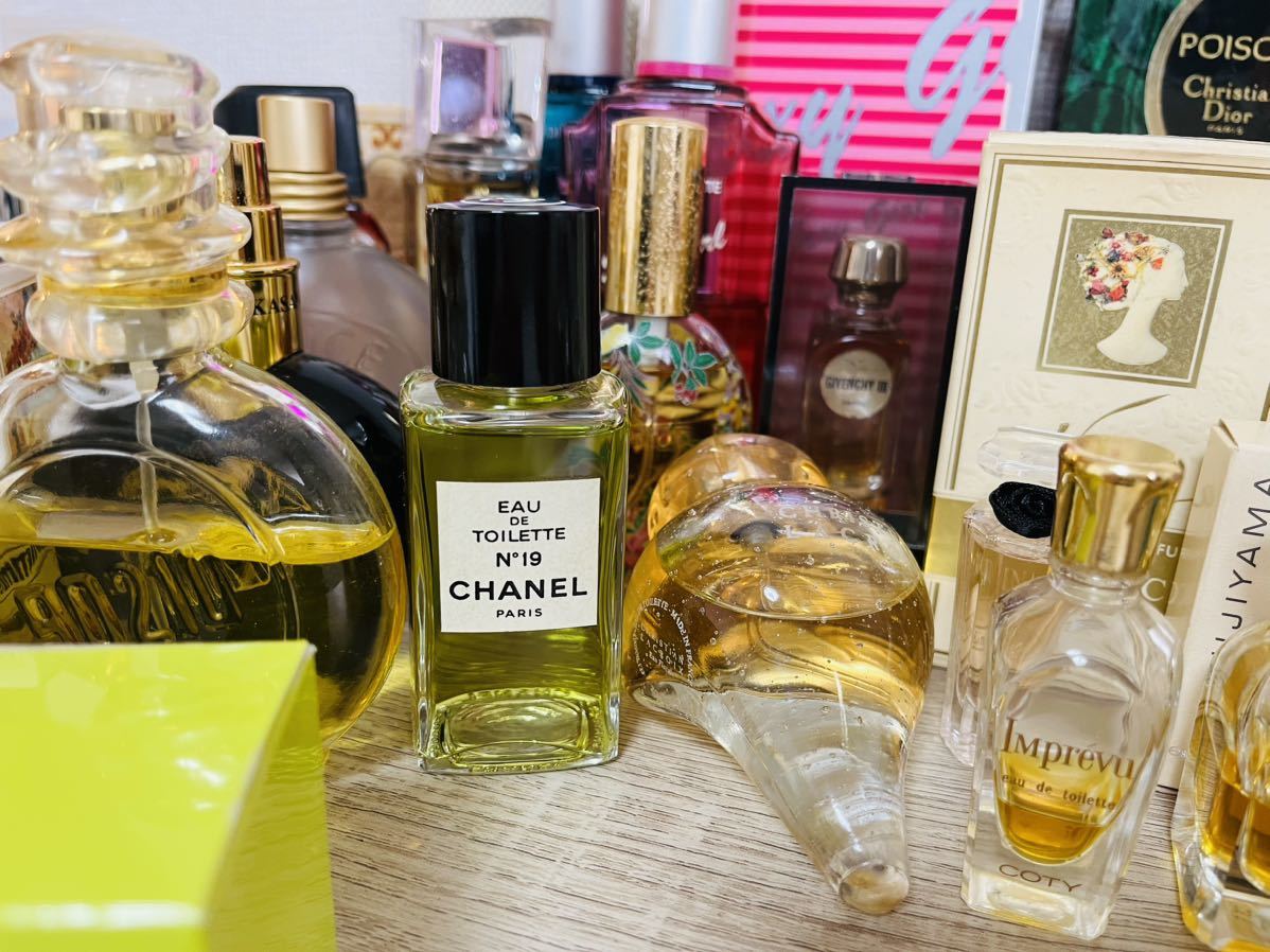 Yahoo!オークション - 8-4S 香水まとめ 5キロ 新品・中古品 未使用品あ