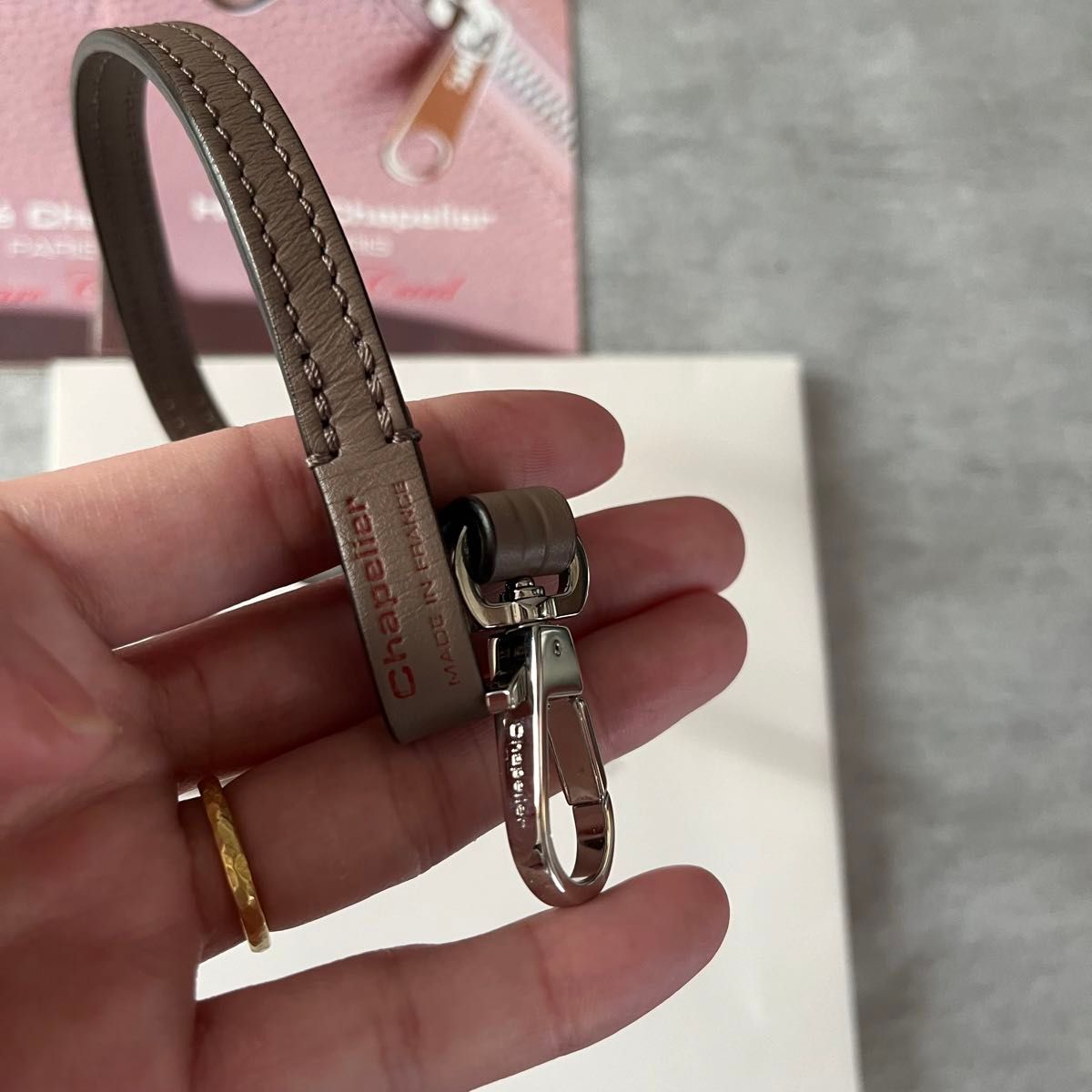 エルベシャプリエ ストラップ チャーム 1660L ×118L ルートル｜Yahoo