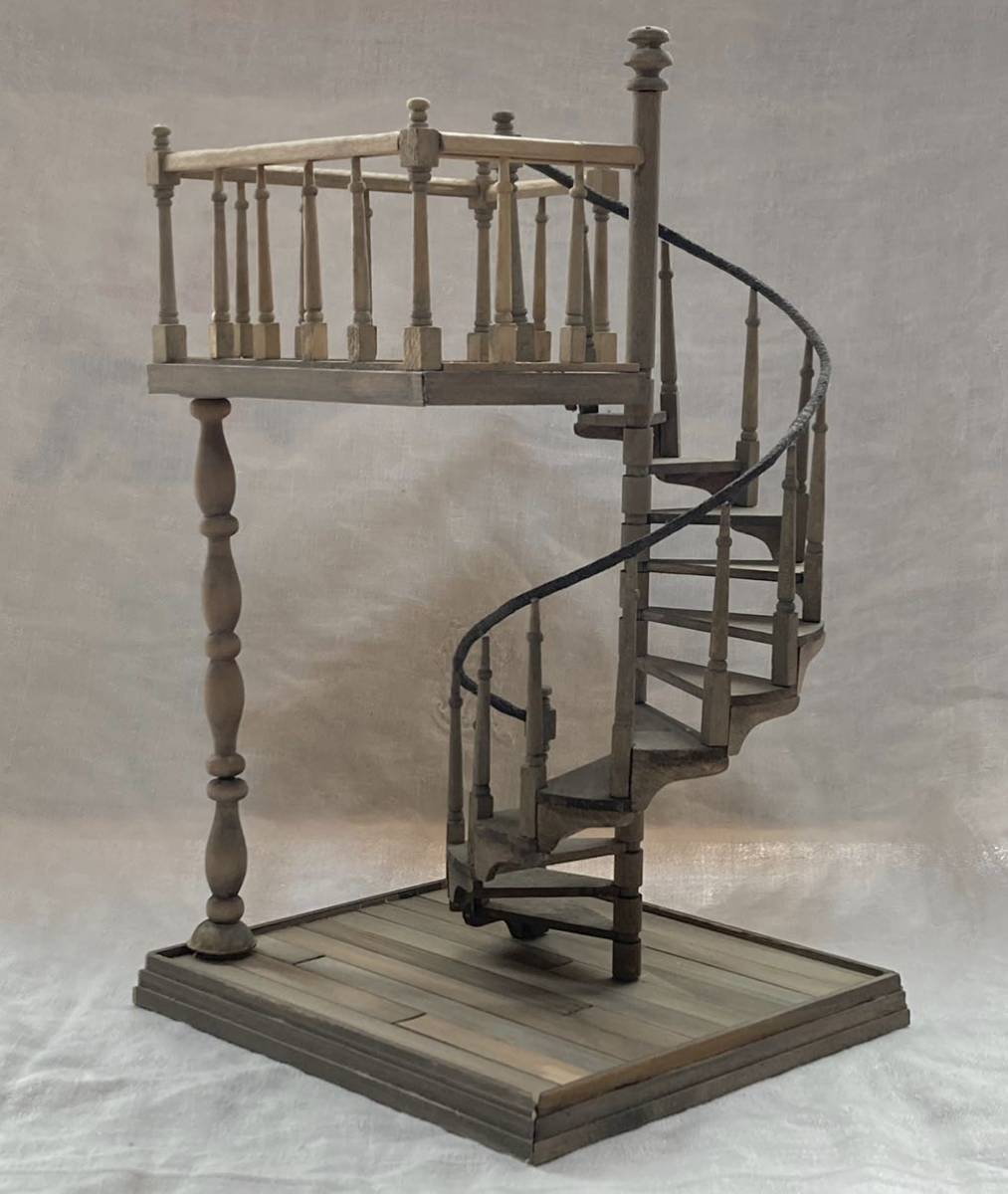 Yahoo!オークション - ミニチュア オブジェ風の螺旋階段