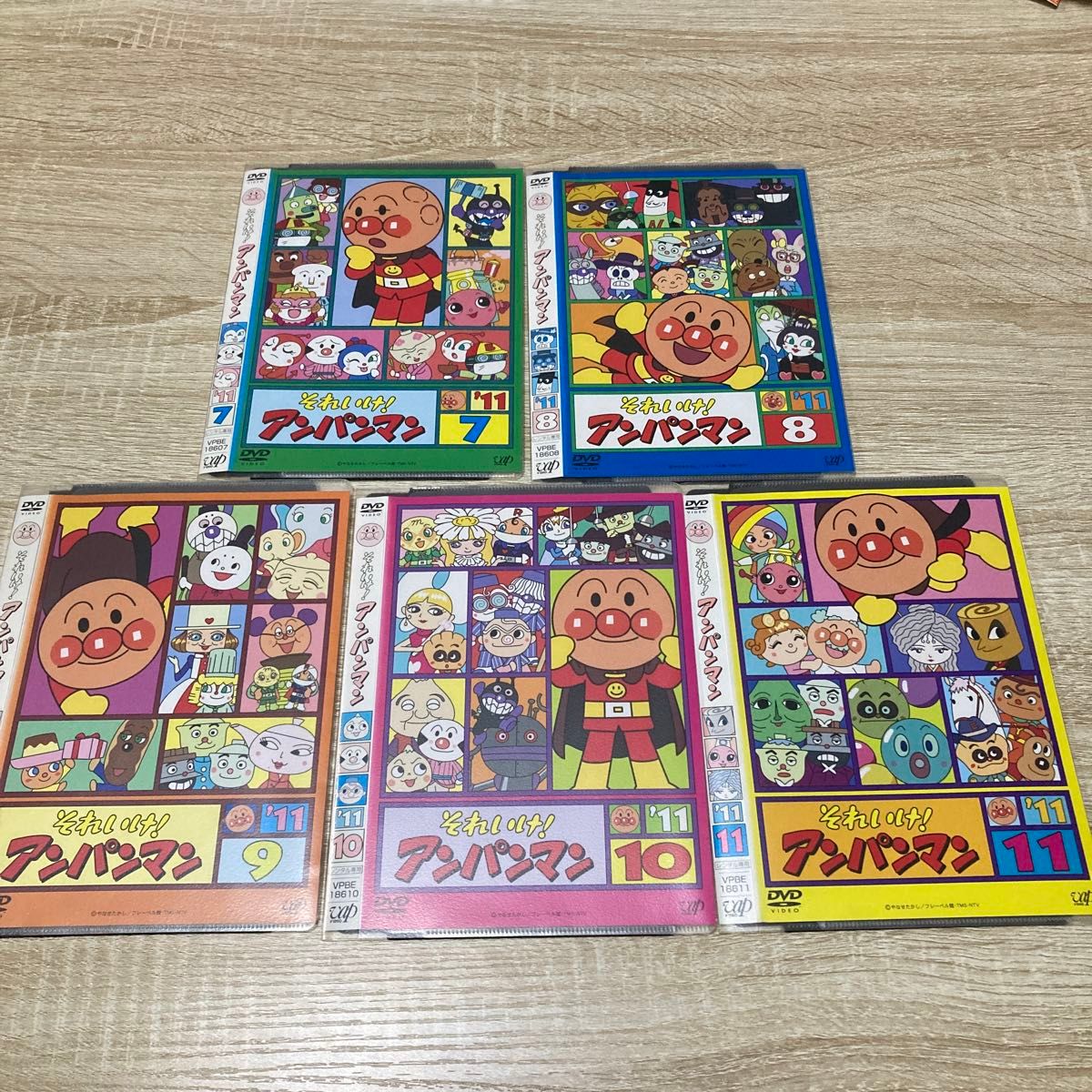 それいけ アンパンマン 11' DVD5本セット｜Yahoo!フリマ（旧PayPayフリマ）