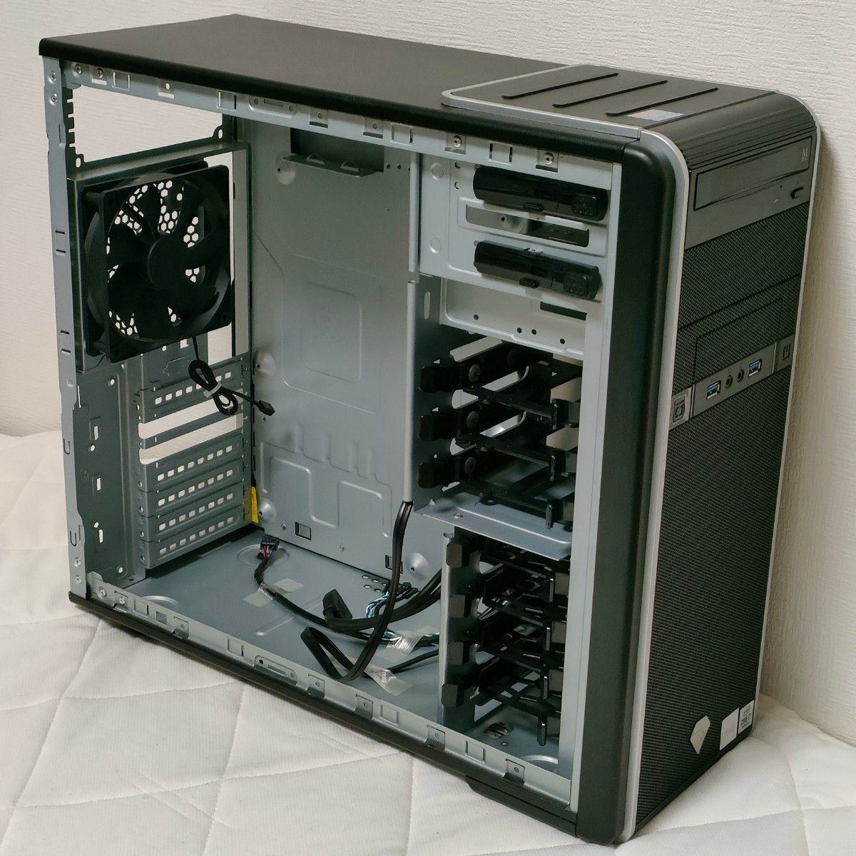 PCケース/ミドルタワー/ツクモ/69JD/DVDドライブ/CPUクーラー/120mm