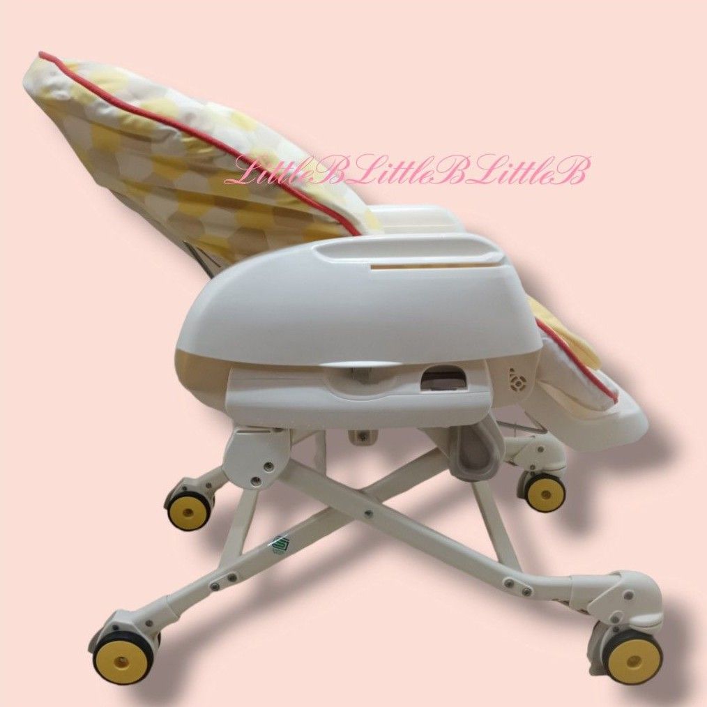 コンビ【美品】ネムリラ プーさんデザイン ハイローチェア スウィング