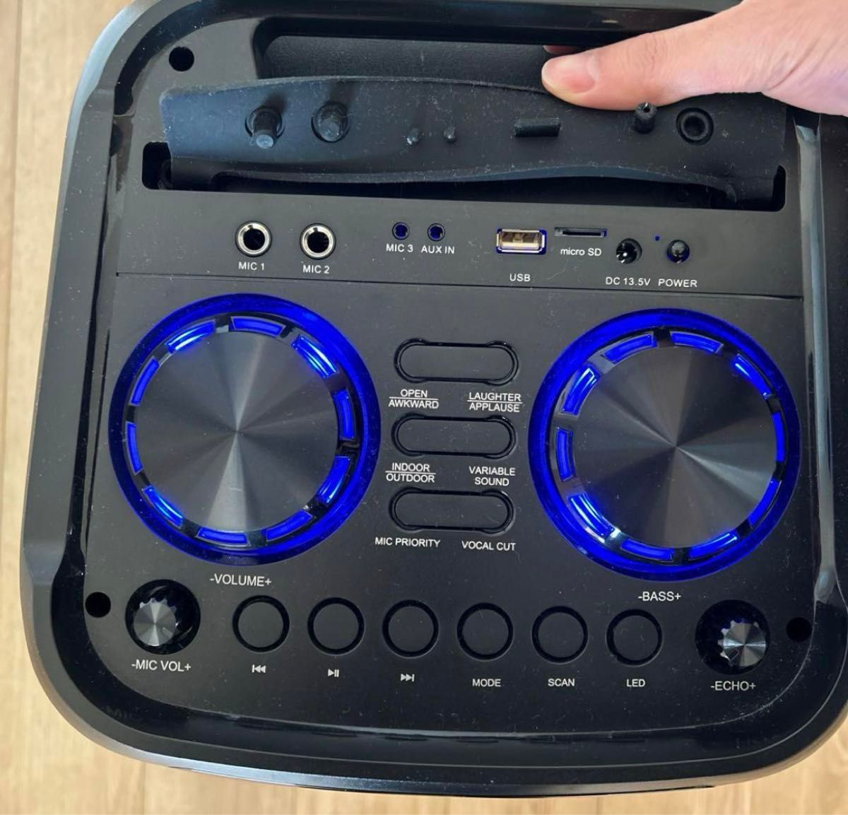 ポータブルLEDパーティスピーカー GRV-PS70WA ブラック｜Yahoo!フリマ