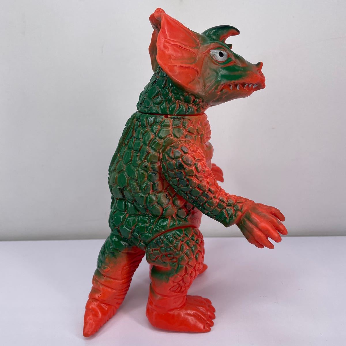 Yahoo!オークション - サ) 激レア ブルマァク アギラ ソフビ 円谷プロ