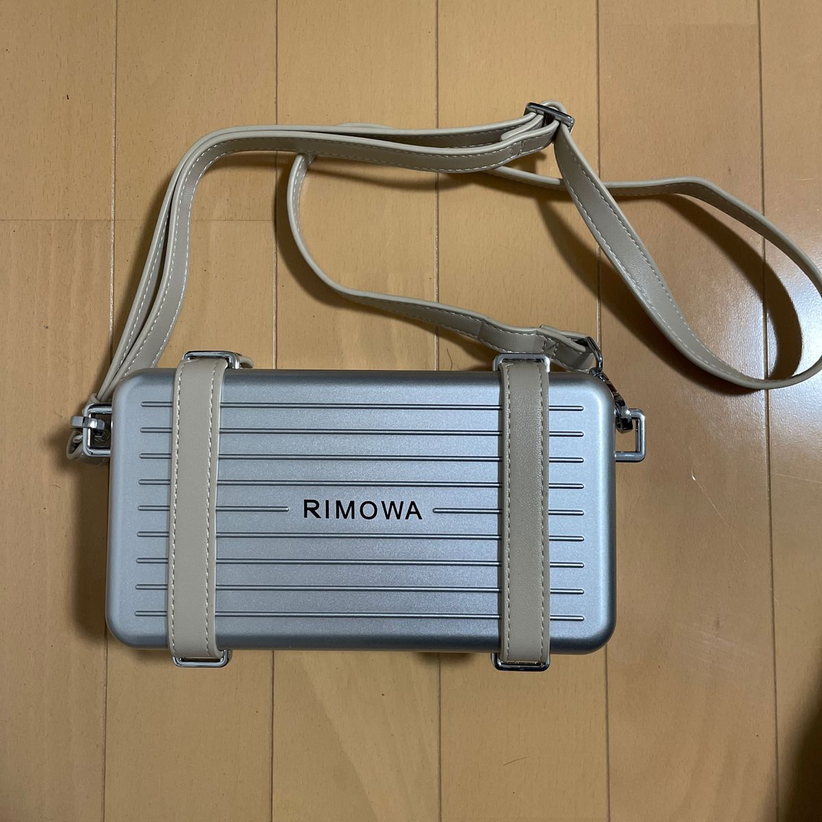 Dior × Rimowa クロスボディ ショルダーバッグ ベージュシルバー ほぼ