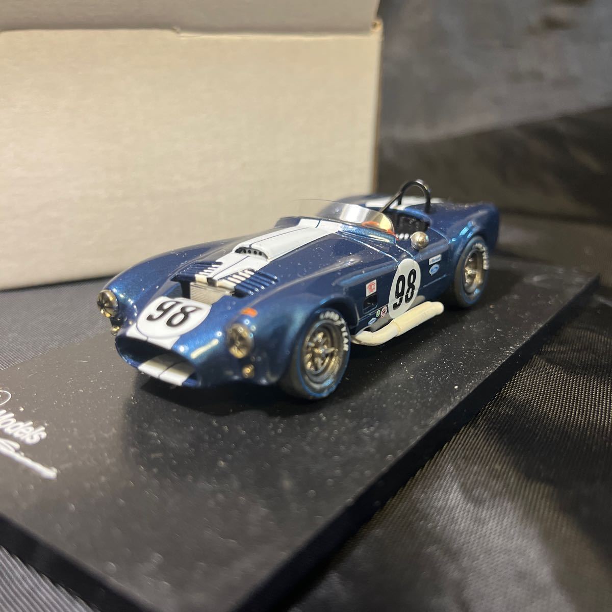 Yahoo!オークション - Marsh Models 1/43 Shelby Cobra ” Flip Top