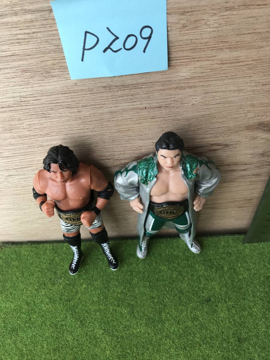 Yahoo!オークション - P209 至宝館 プロレスフィギュア 三沢光晴ガウン