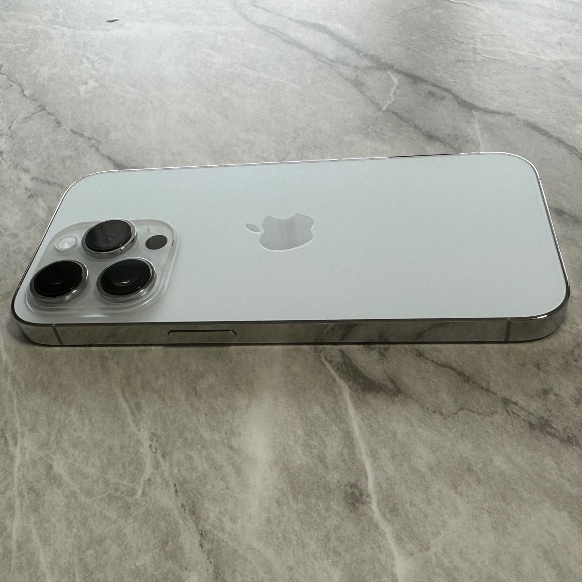 定価194 800円】iPhone 14 Pro 512GB シルバー【使用期間1年】 SIM