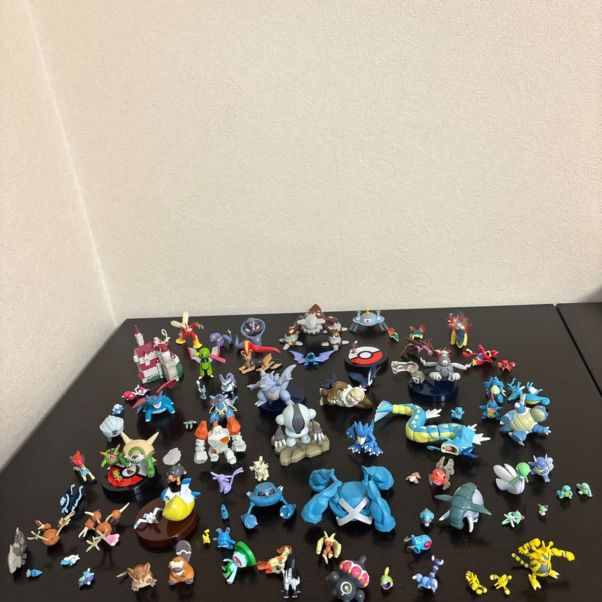 Yahoo!オークション - 立体ポケモン図鑑 中古品 まとめて 大量 84体 ポ