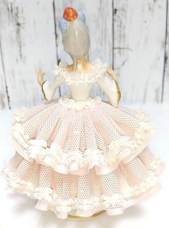 アイリッシュドレスデン 期間限定価格 ReineHandarbeit 陶器人形