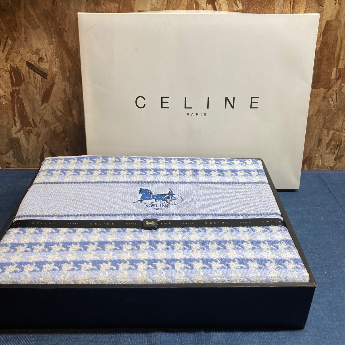 送料無料【M①1167】セリーヌ タオルケット CELINE ひざかけ 寝具