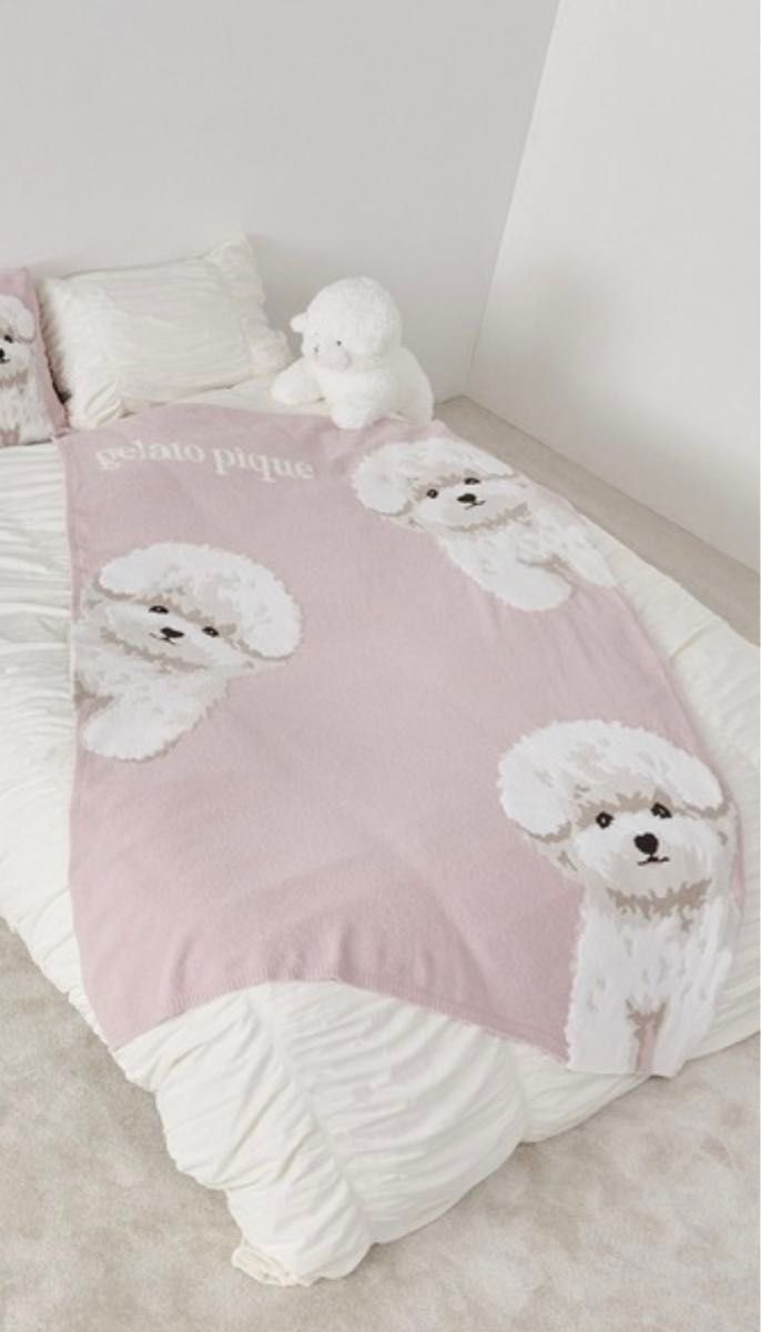 ジェラートピケ モチーフジャガードマルチカバー オフホワイトビション